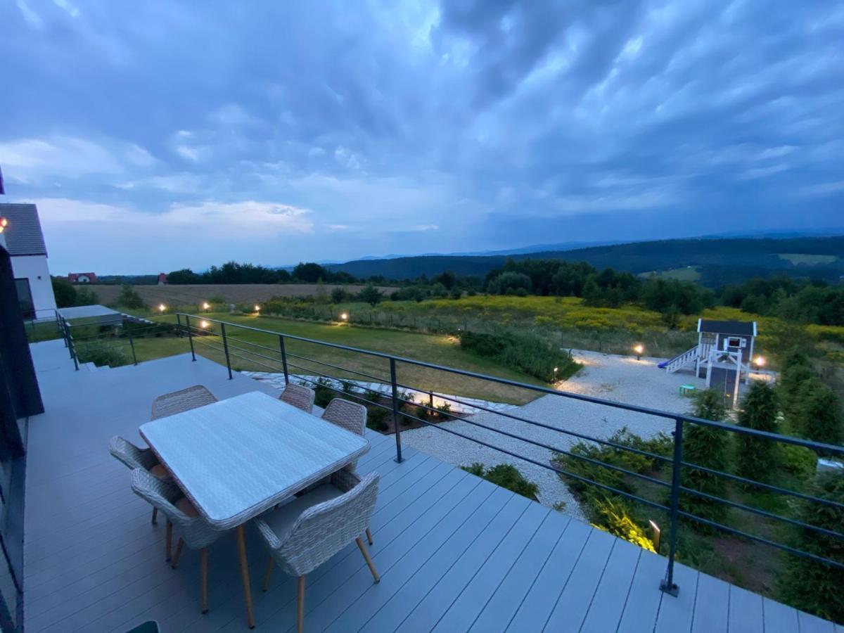 Villa Relax With Swimming Pool And Mountain View Bukow 외부 사진